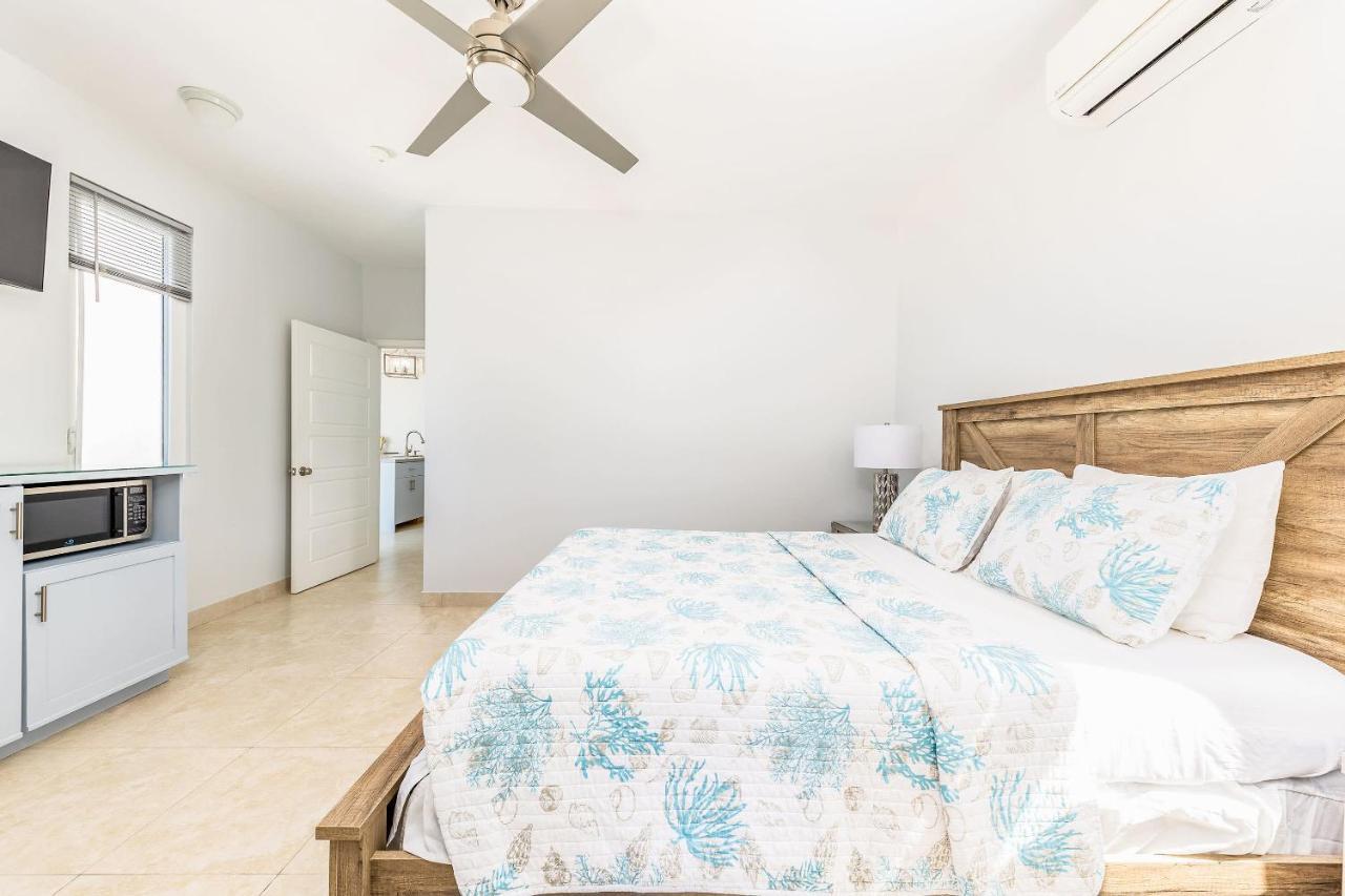 New Tropical Waterfront Cooper Jack Bay Villas Five Cays Settlement Bagian luar foto
