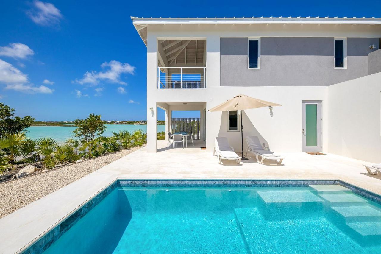New Tropical Waterfront Cooper Jack Bay Villas Five Cays Settlement Bagian luar foto